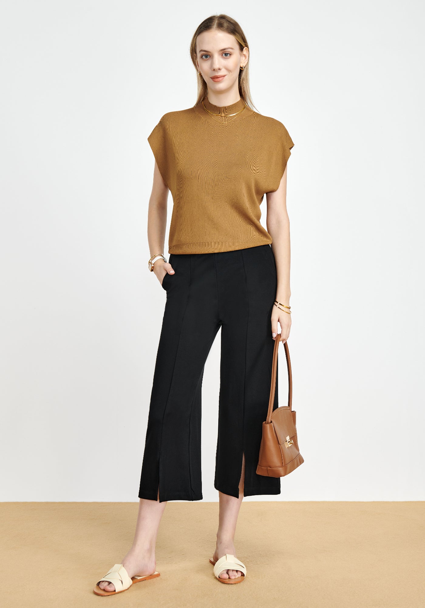 Wide-Leg Capri Pants